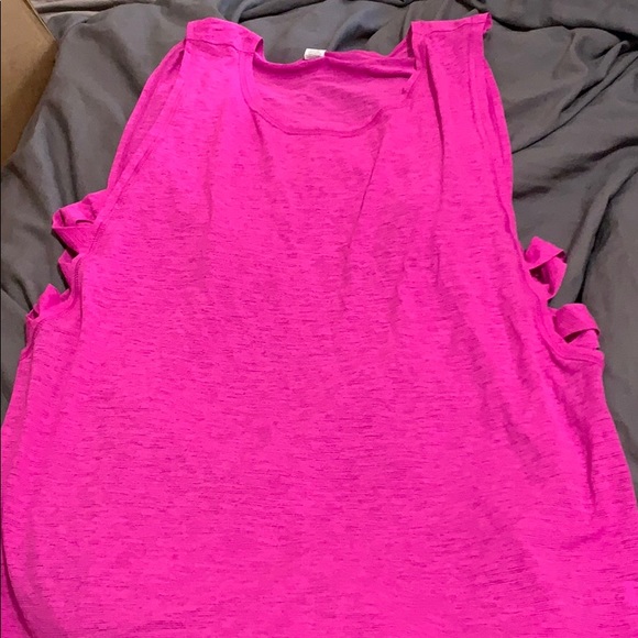 Pink Fila Workout tank - Picture 1 of 2